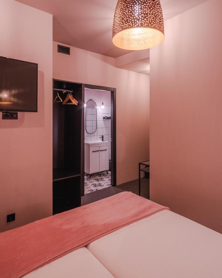 Hografic Hotel Valencia Bagian luar foto